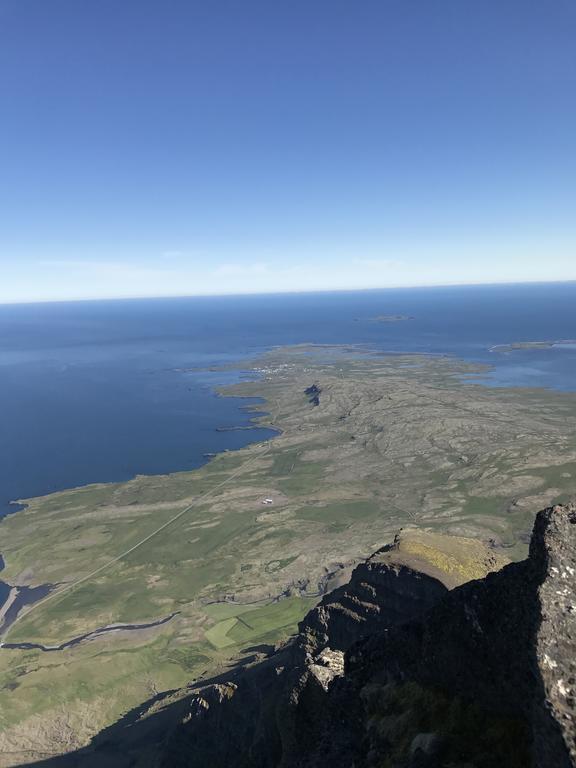 Hotel Framtid Djúpivogur エクステリア 写真